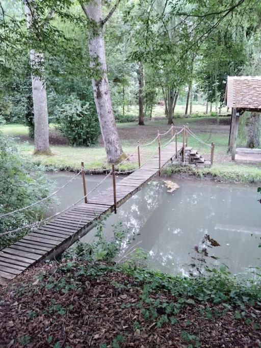Maison De Village En Bord De Riviere Narcy 外观 照片