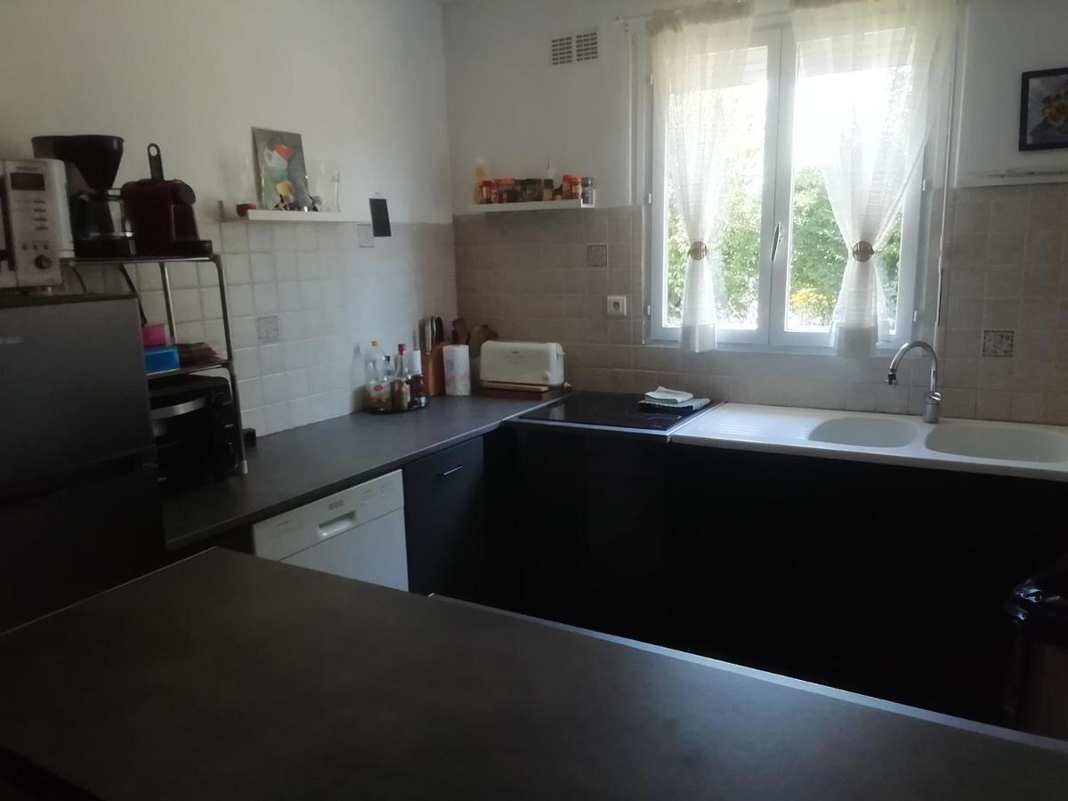 Maison De Village En Bord De Riviere Narcy 外观 照片